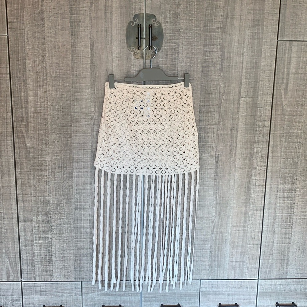 Zara Crochet Knit Fringed Mini Skirt - Picture 12 of 15